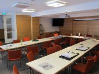 10 - Schulungsraum jetzt 10 - Schulungsraum jetzt